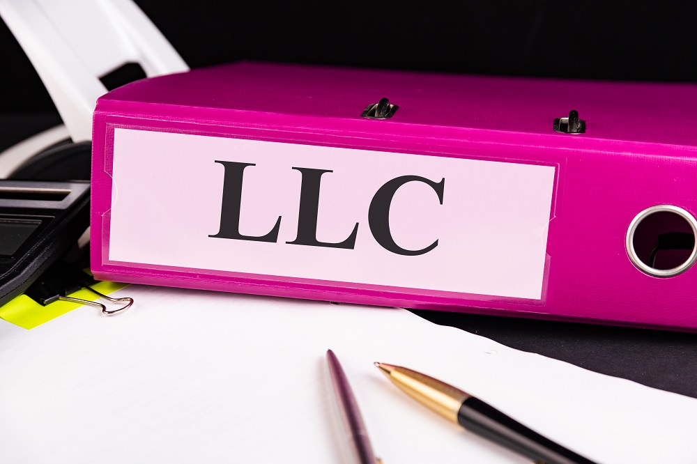 Difference Between an Organizer and a Registered Agent in an LLC